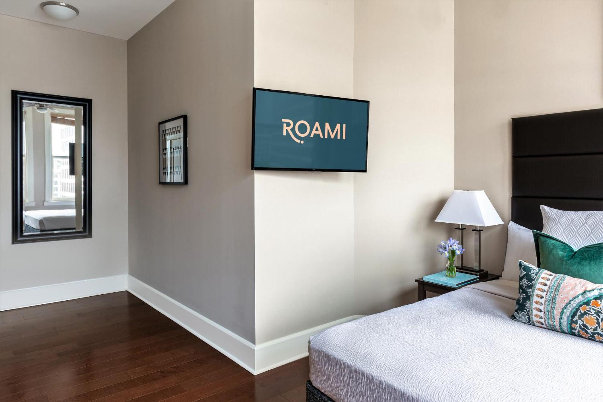 Apartment Roami At Hibernia Tower New Orleans