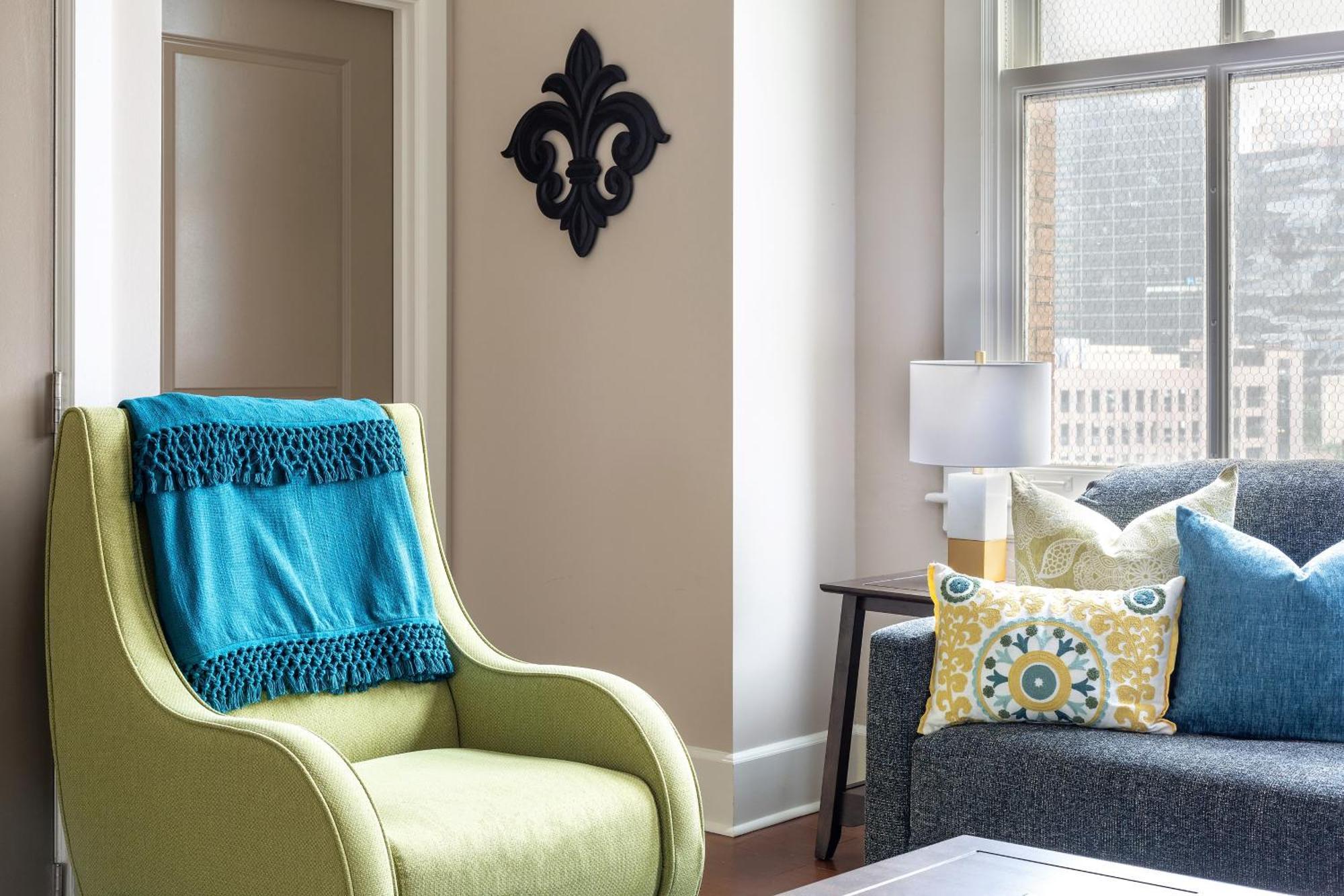 Roami At Hibernia Tower Apartment